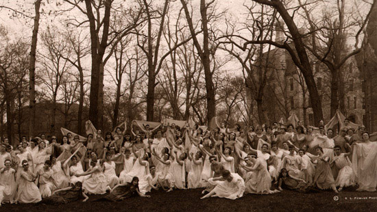 1916 - Students sang and danced in a performance that was part of the May Pageant, which celebrated spring.